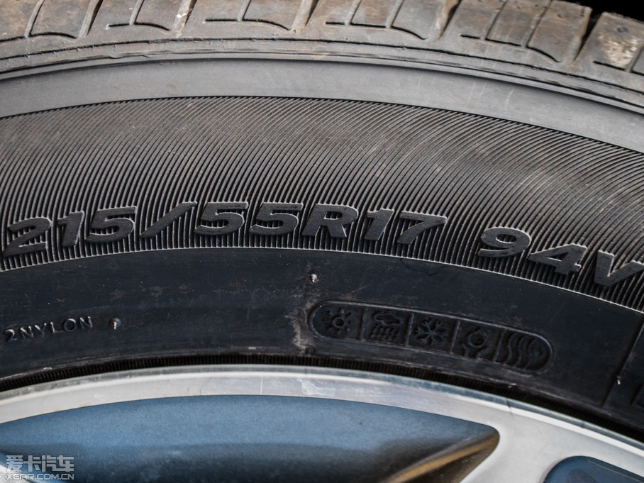 2014{ 2.0L GLSԄI(lng)Ȱ