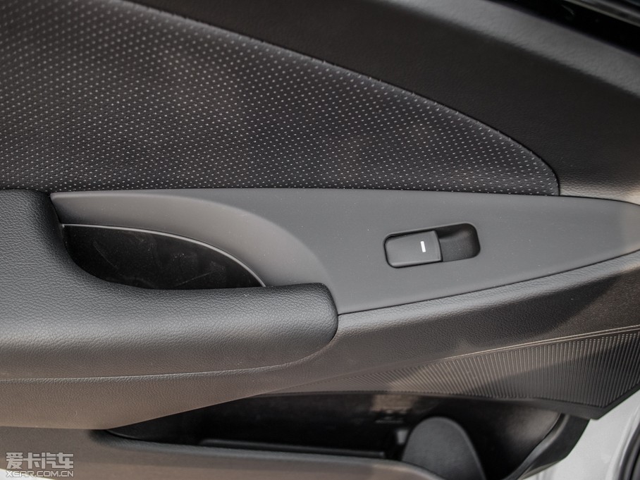 2014{ 2.4L GLSԄIȰ IV