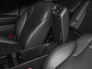 2014款2.0L GLX自动豪华版 空间座椅