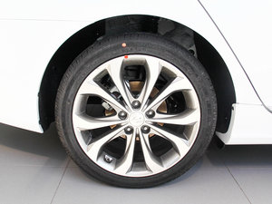 20142.4L GLXԄӺA V ^