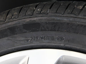 20142.4L GLXԄӺA V ݆̥Ʒ