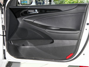 20142.4L GLXԄӺA V g