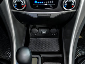 20142.4L GLSԄIȰ V g