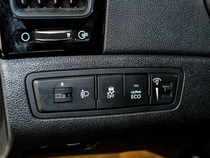 20142.4L GLSԄIȰ V g