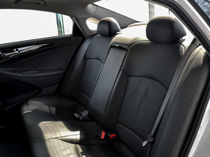 20142.4L GLSԄIȰ V g