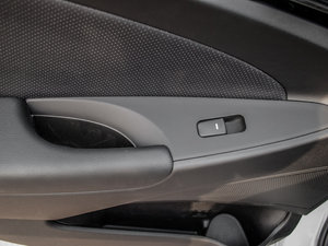 20142.4L GLSԄIȰ IV g