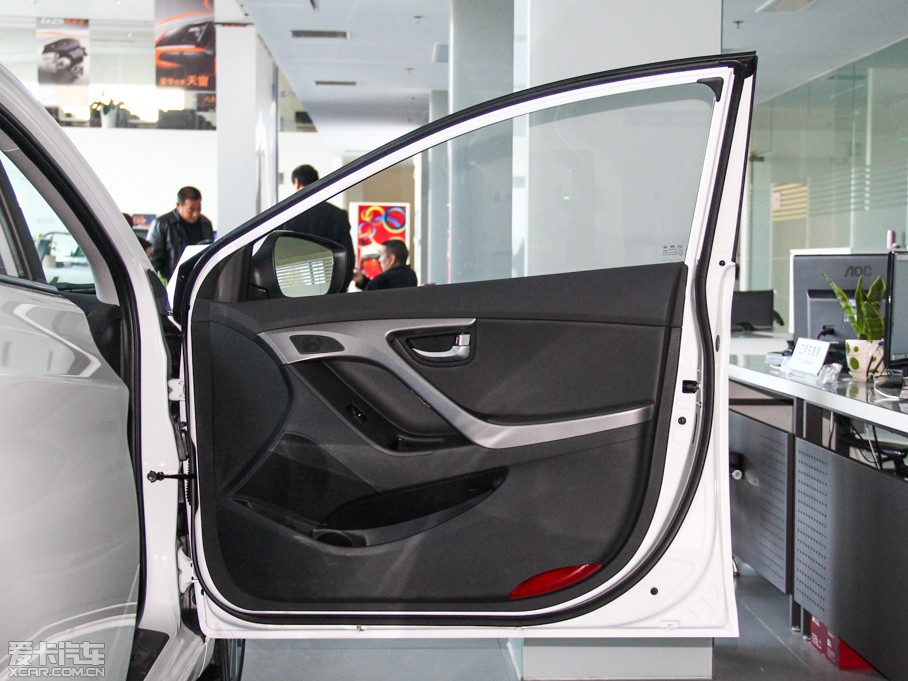 2015ʄ(dng) 1.6 DLX Ԅ(dng)F