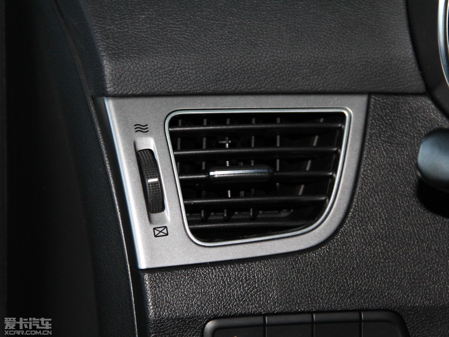 2015ʄ(dng) 1.6 DLX Ԅ(dng)F