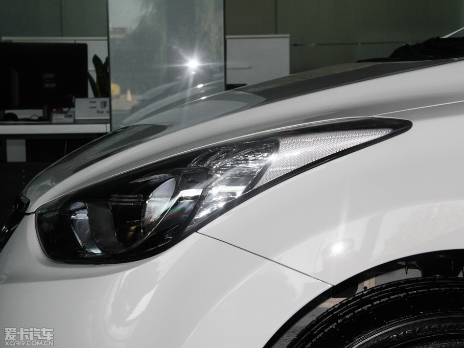 2015ʄ(dng) 1.6 DLX Ԅ(dng)F