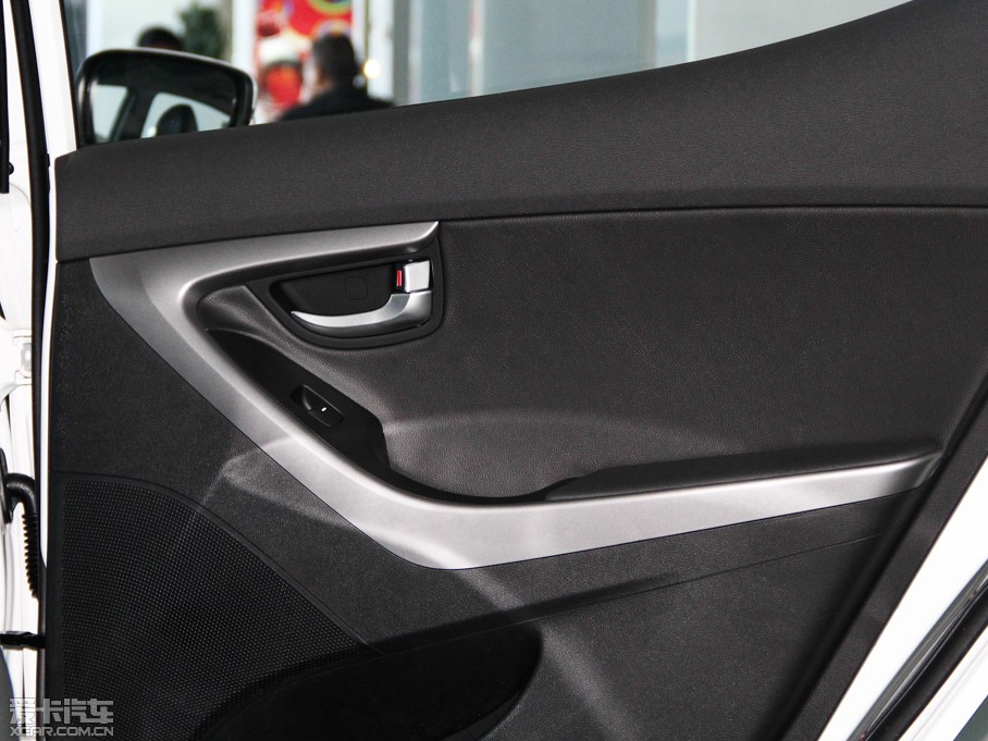 2015ʄ(dng) 1.6 DLX Ԅ(dng)F