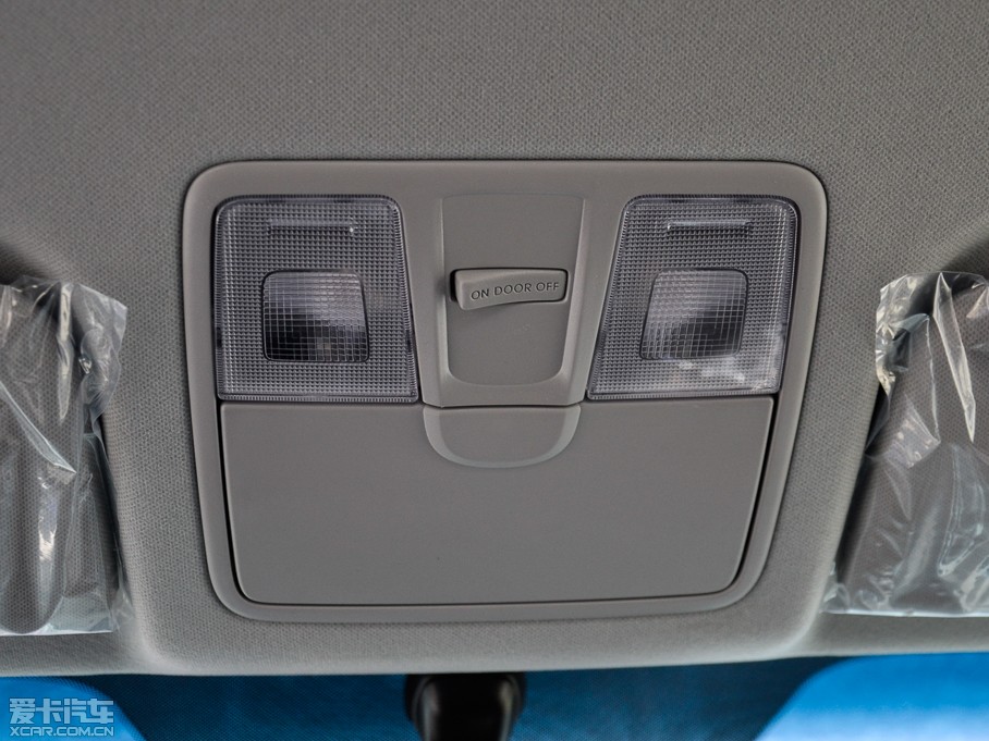 2015���ʄ� 1.6 GS �քӕr����