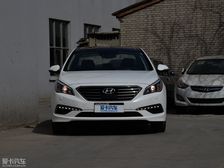 2015{ 2.4GDi TOPŞ