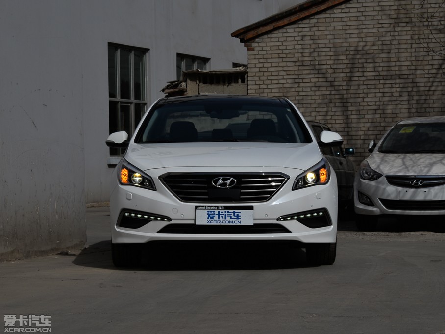 2015{ 2.4GDi TOPŞ