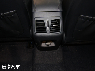 北京現代2015款索納塔九