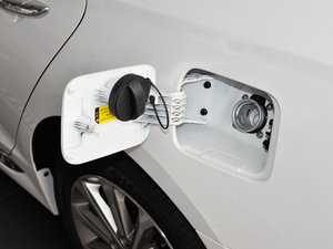 20151.6TGDi GLS (x)(ji)^