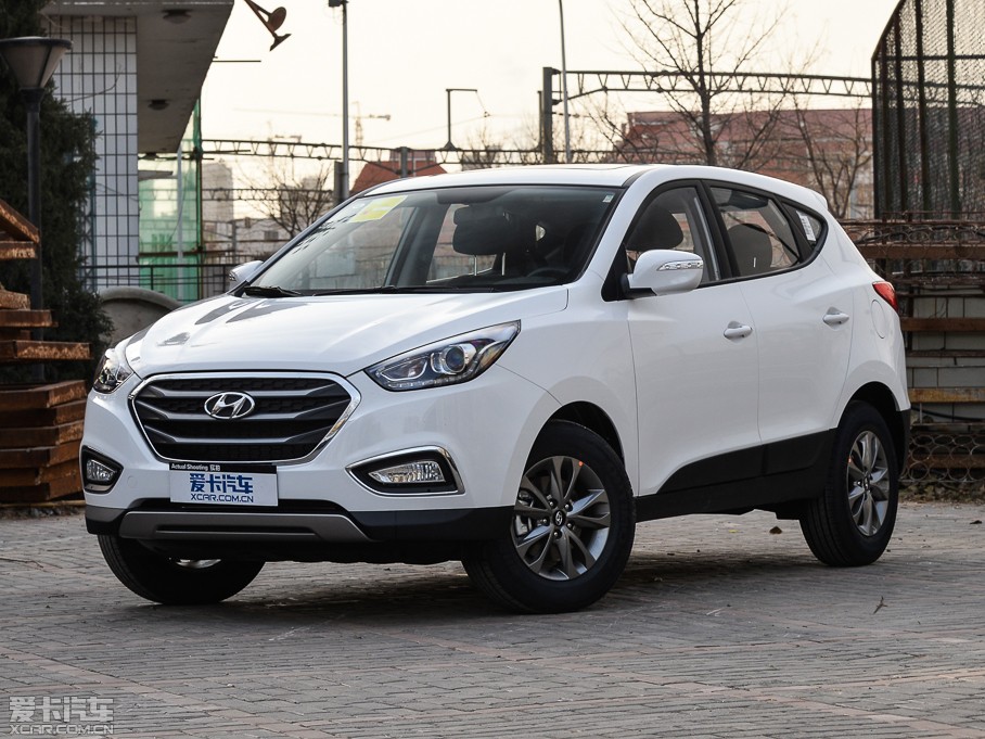2015款现代ix35 2.0L 自动两驱舒适型 国V