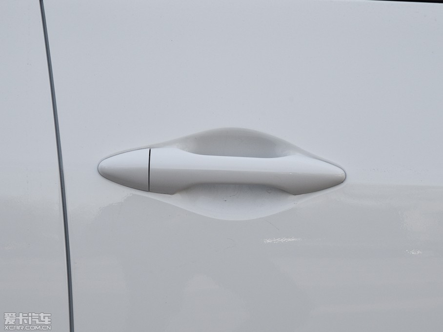 2015��F��ix35 2.0L �ԄӃ�����m�� ��V