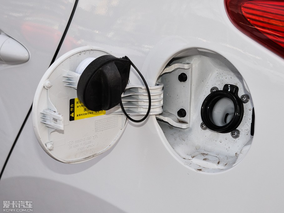 2015��F��ix35 2.0L �ԄӃ�����m�� ��V