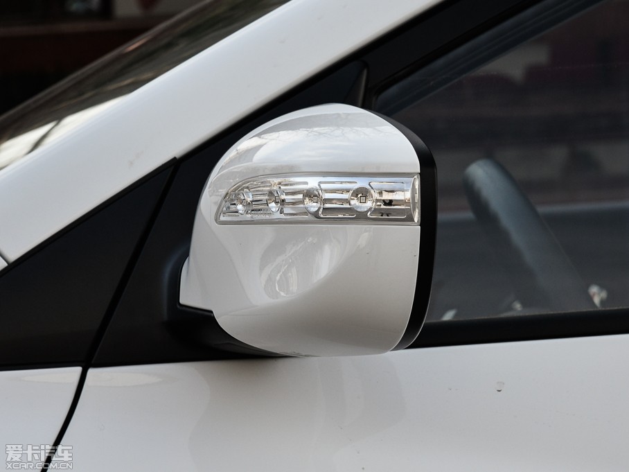 2015��F��ix35 2.0L �ԄӃ�����m�� ��V