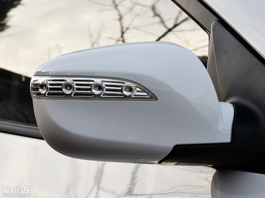 2015��F��ix35 2.0L �ԄӃ�����m�� ��V