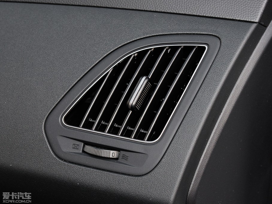 2015��F��ix35 2.0L �ԄӃ�����m�� ��V