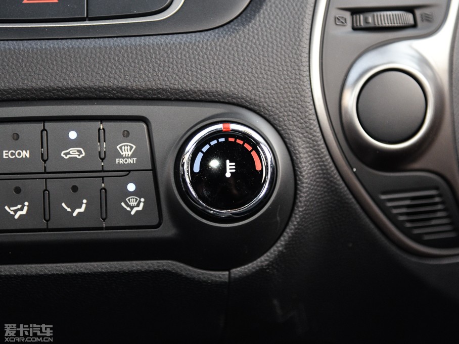 2015��F��ix35 2.0L �ԄӃ�����m�� ��V