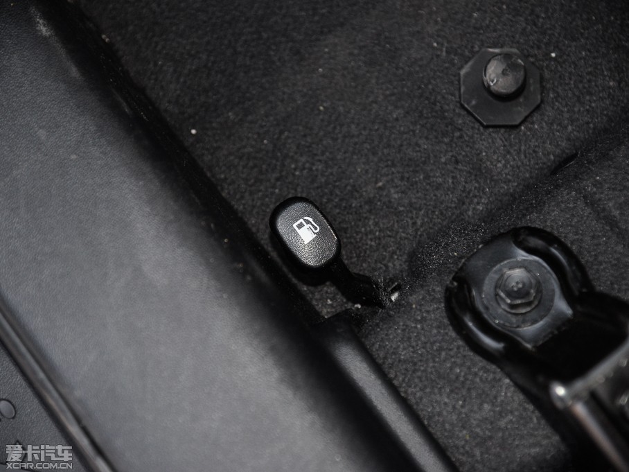 2015��F(xi��n)��ix35 2.0L �Ԅ�(d��ng)���(q��)���m�� ��(gu��)V