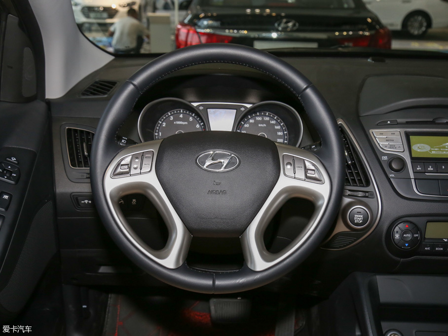 2015Fix35 2.0L ԄӃ V