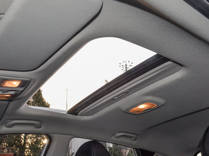 2015款2.0L 自动两驱舒适型 国V 空间座椅