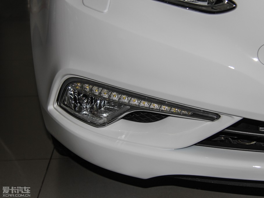 2015{ (jng) 2.4L ԄӺA V