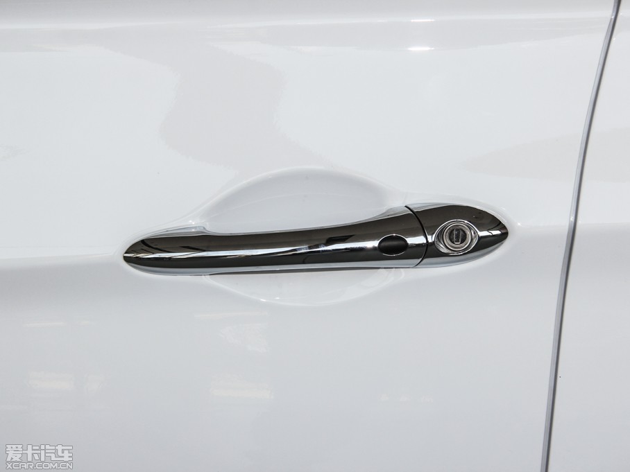 2015�����{���� ���� 2.4L �ԄӺ��A�� ��V