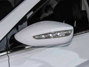 2015 2.4L ԄӺA V ^