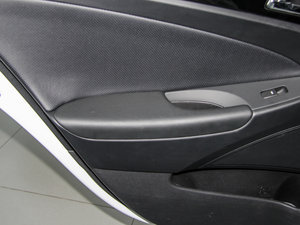 2015 2.4L ԄӺA V g