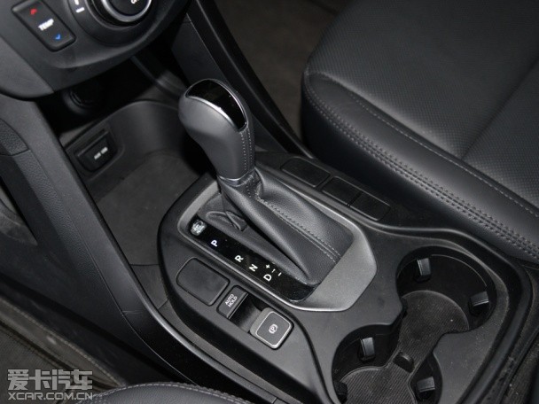 北京現代2015款全新勝達