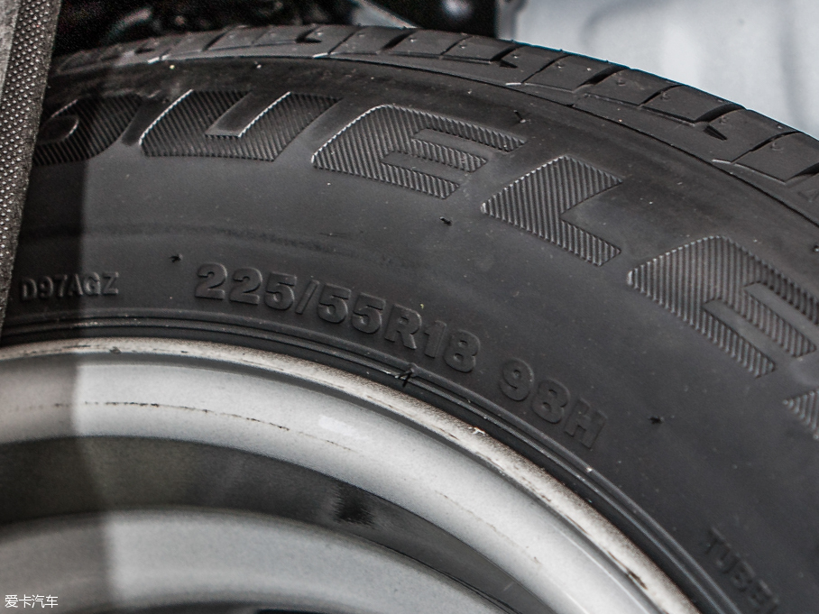 2015;L 1.6T TOP ԄŞ