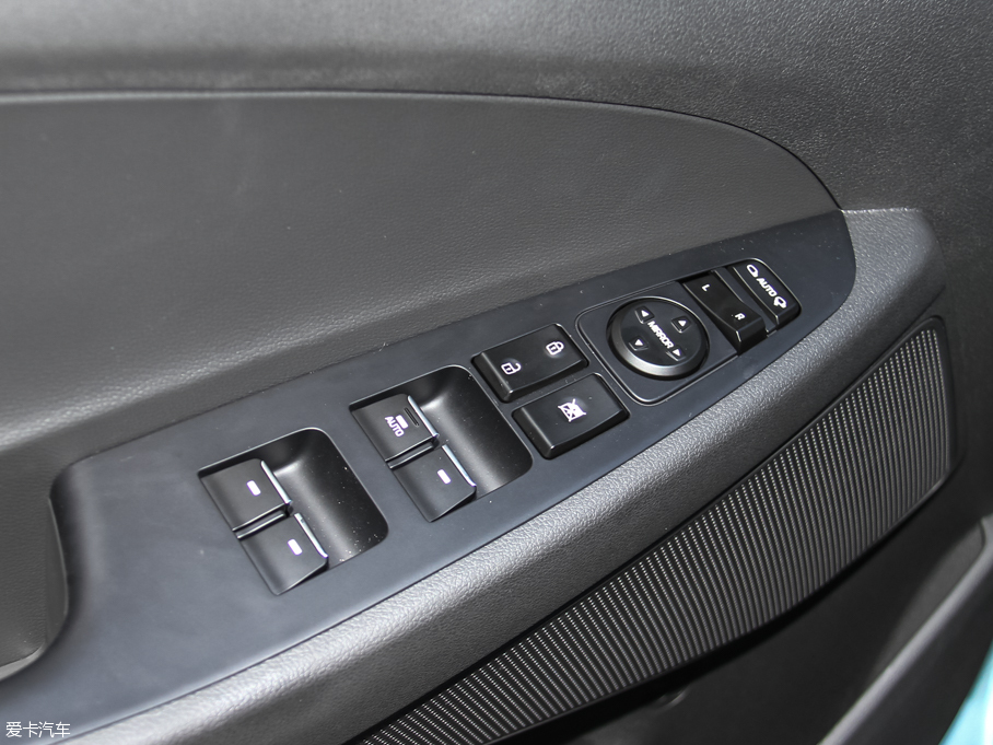 2015;L 1.6T GLX ԄӃI