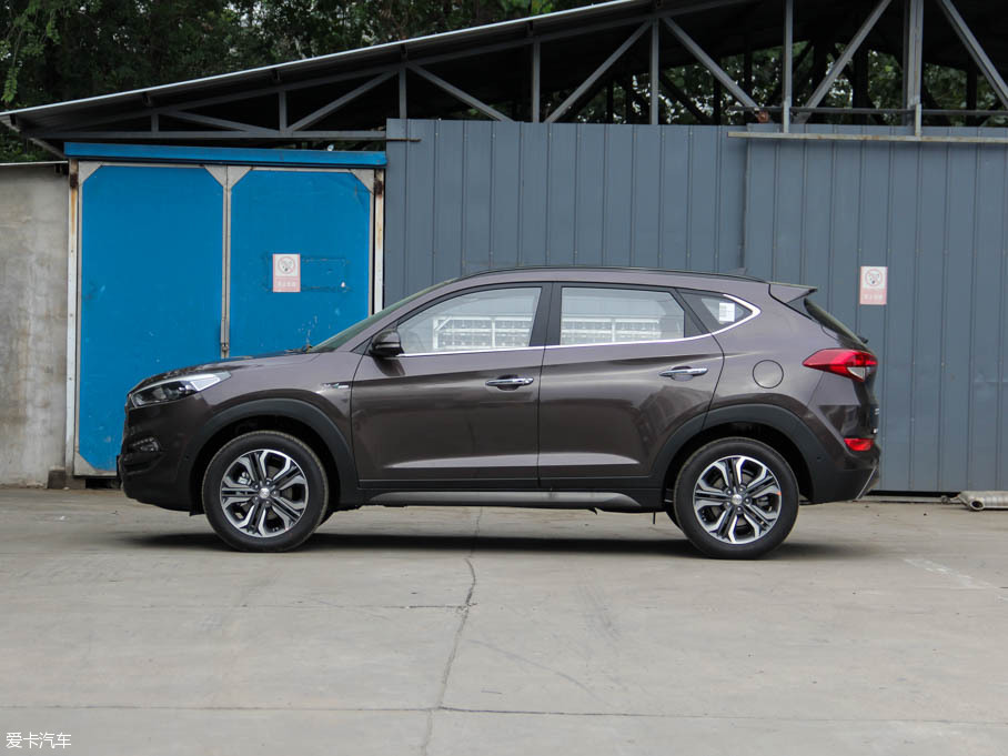 北京現代2015款全新途勝