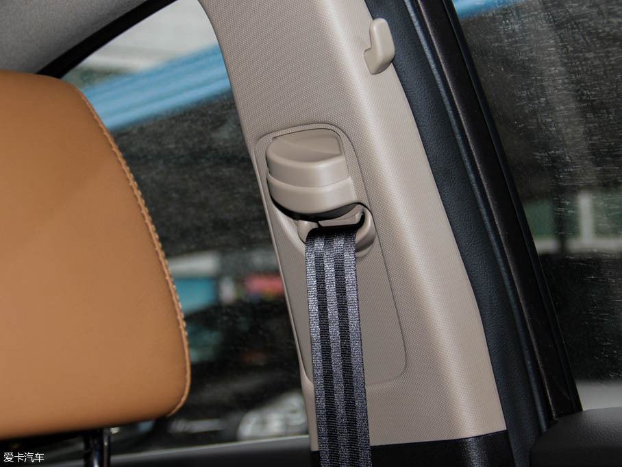 2015;L 1.6T TOP ԄŞ