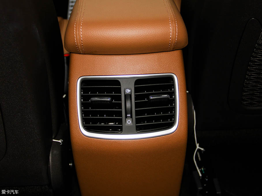 2015;L 1.6T TOP ԄŞ