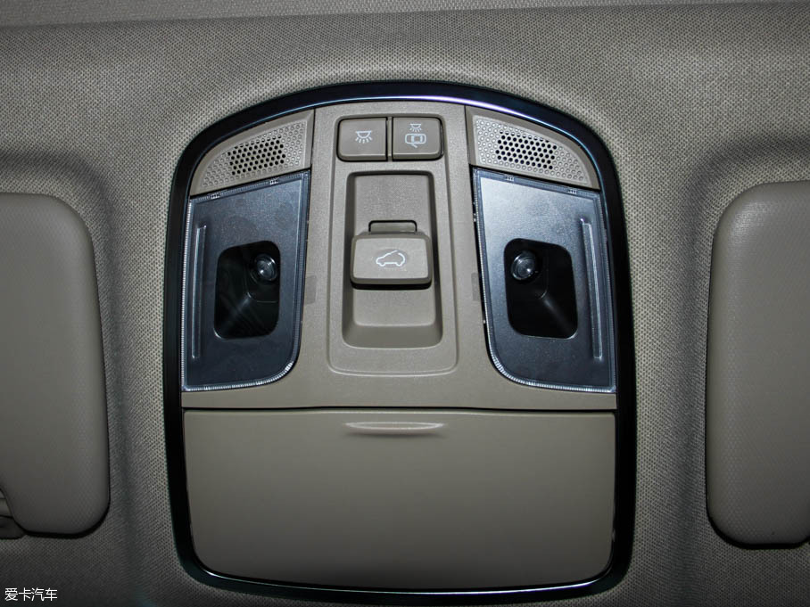 2015;L 1.6T TOP ԄŞ