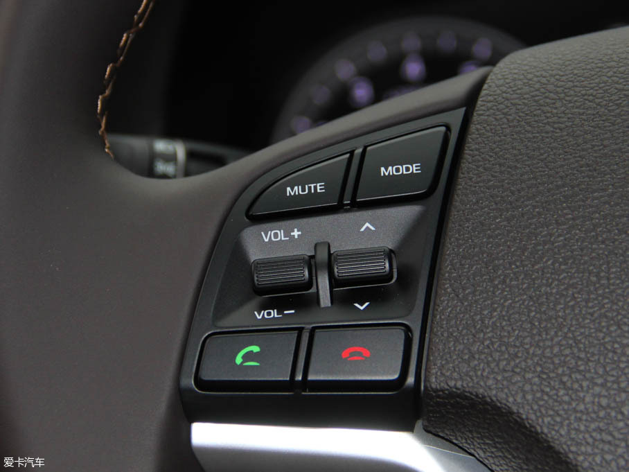 2015;L 1.6T TOP ԄŞ