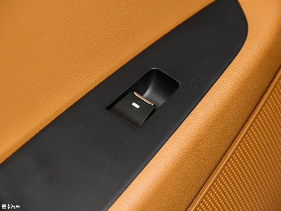 2015;L 1.6T TOP Ԅ(dng)(q)Ş