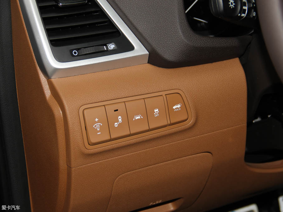 2015;L 1.6T TOP Ԅ(dng)(q)Ş