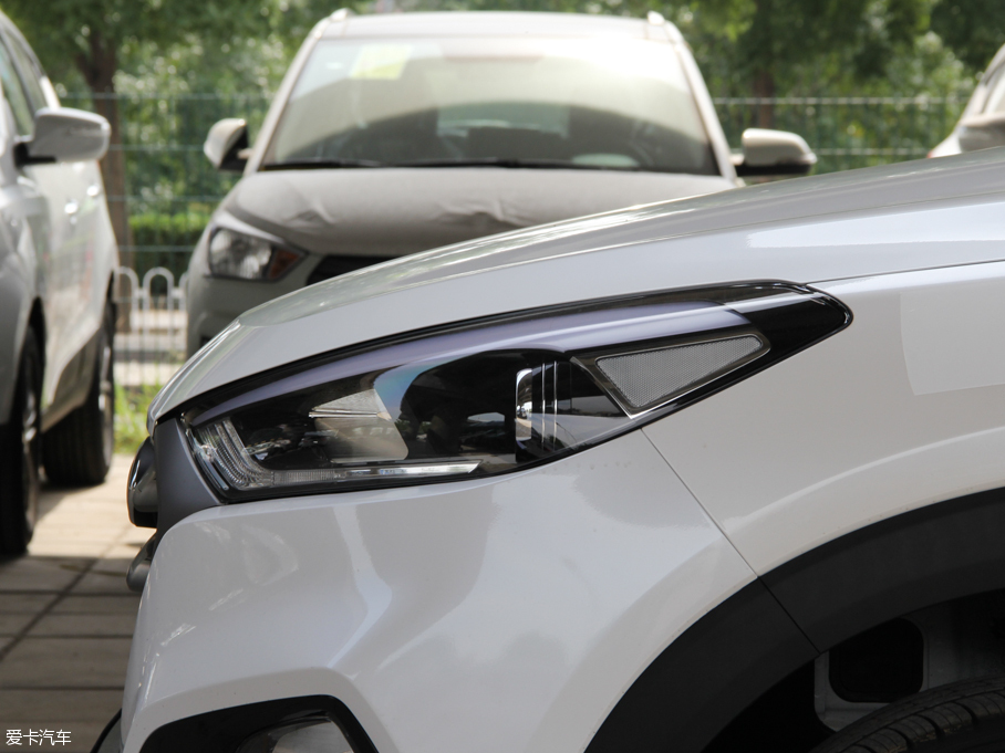 2015;L 2.0L GLS ԄӃ