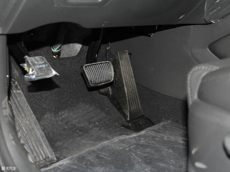 2015;L 2.0L GLS ԄӃ