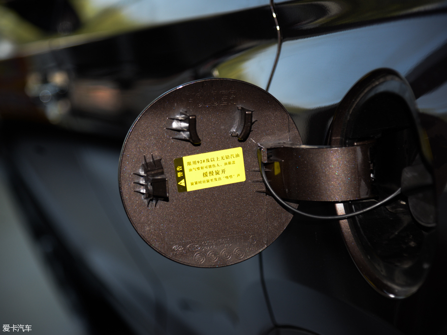 2015;L 1.6T GLX ԄӃ(q)I(lng)