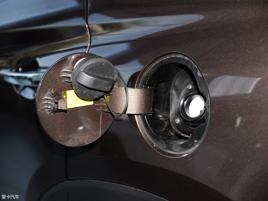 2015;L 1.6T GLX ԄӃI