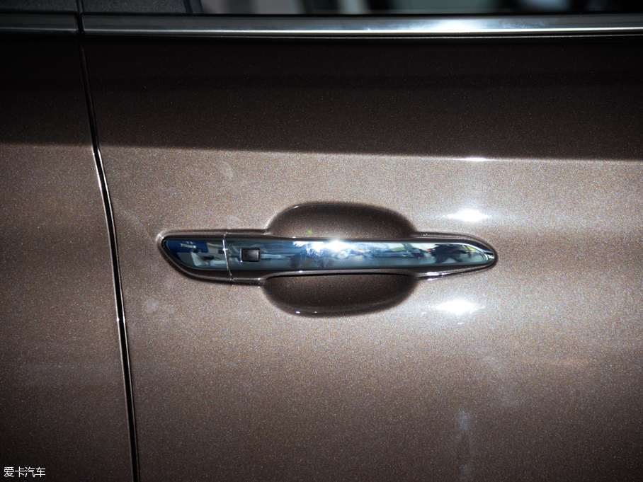 2015;L 1.6T GLX ԄӃI