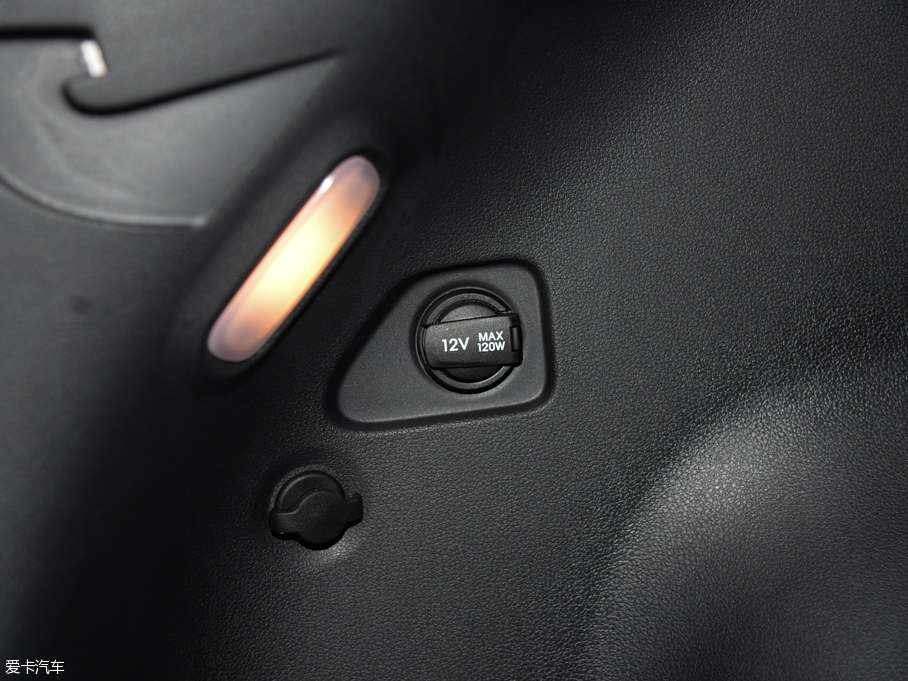 2015;L 1.6T GLX ԄӃI