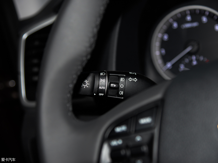 2015;L 1.6T GLX ԄӃ(q)I(lng)